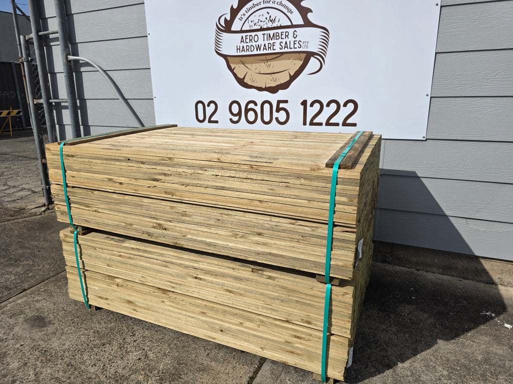 Timber Paling 100x15mm x2.1 H