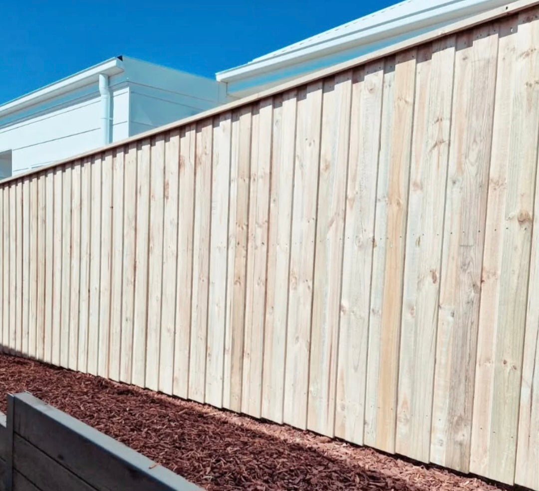 Timber Paling 100x15mm x2.4H