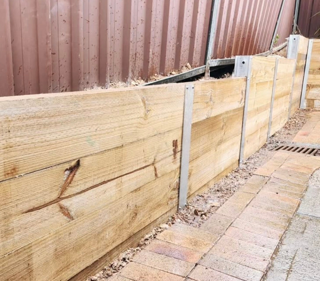 Timber Sleepers 200x50x2.4